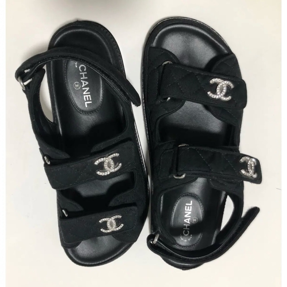 CHANEL Black Quilted Logo Dad Sandals – Size 7 – 100% Authentic - Picture 3 of 5